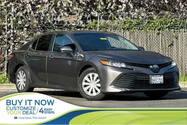 $16519 : Toyota Camry Hybrid 2018 LE image 1