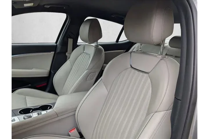 $30594 : Genesis G70 2022 3.3T Standa image 10