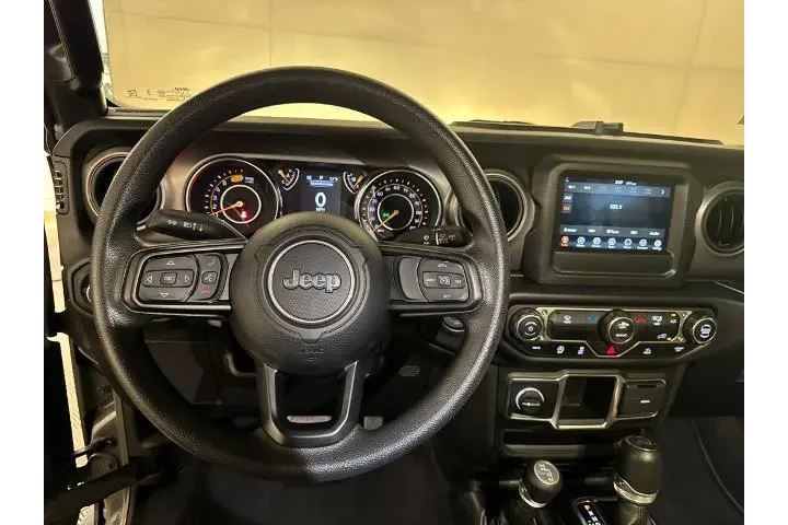 $27000 : Jeep Wrangler 2023 4x4 Sport image 5