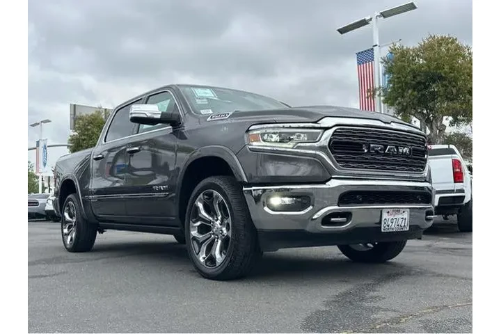 $37000 : Ram 1500 2020 4x4 Limited 4d image 3
