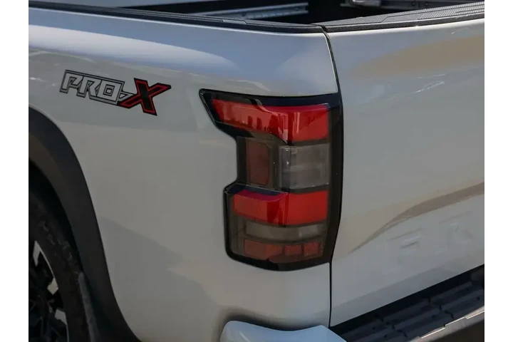 $31472 : Nissan Frontier 2023 4x2 PRO image 7
