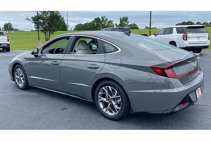 $21764 : Hyundai SONATA 2022 SEL 4dr image 5