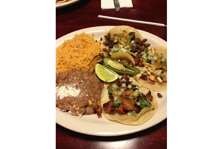 JASMINE'S CATERING image 8