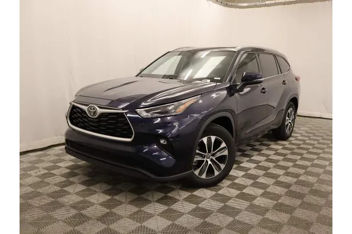 $34965 : Toyota Highlander 2022 XLE 4 image 3