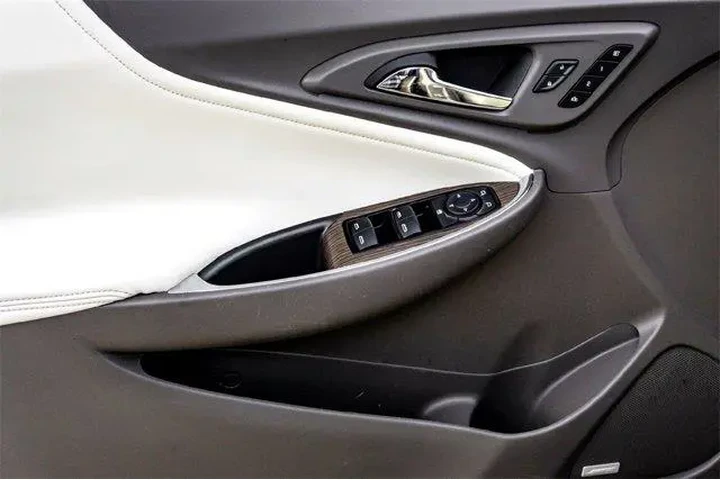 $20100 : Chevrolet Malibu 2024 LT 4dr image 10