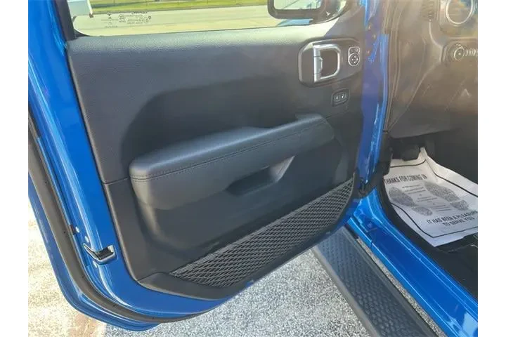 $35000 : Jeep Wrangler Unlimited 2021 image 10