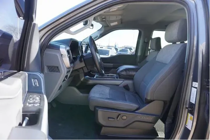 $32288 : Ford F-150 2023 4x2 XLT 4dr image 7