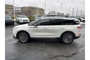 $38985 : Lincoln Corsair 2023 AWD Res thumbnail