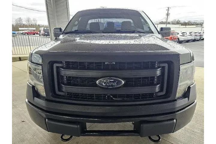 $13990 : Ford F-150 2013 4x2 XL 2dr R image 9