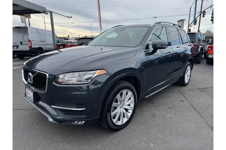 $13998 : 2016 XC90 T6 Momentum image 5