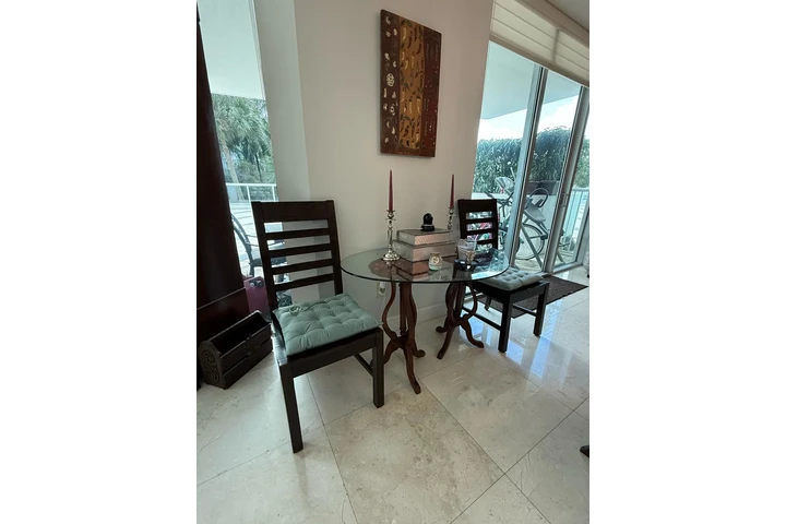 VENDO FINOS MUEBLES, ALFOMBRAS image 5