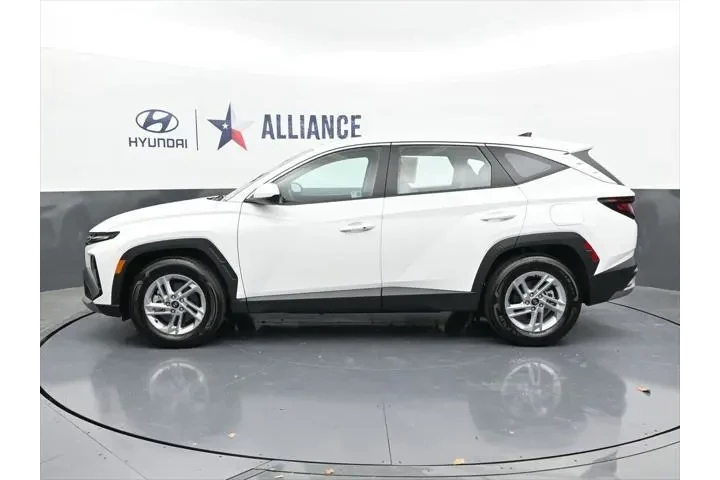 $26644 : Hyundai TUCSON 2025 SE 4dr S image 3