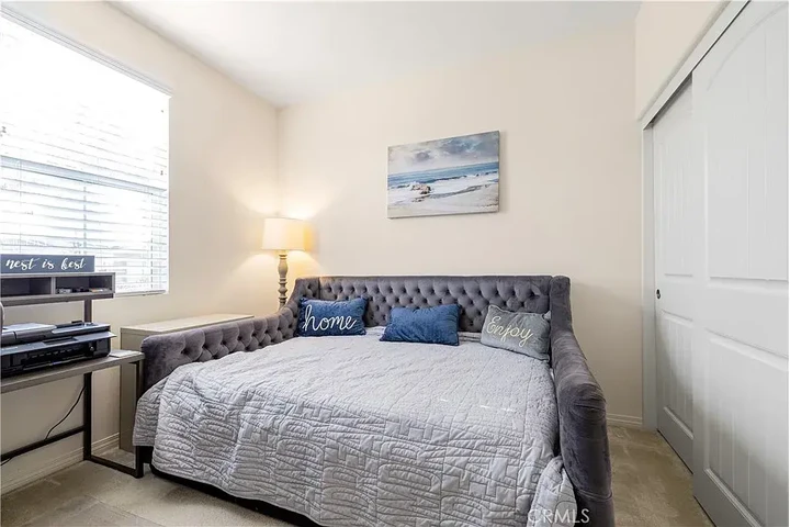 $1280 : 18294 Saltbush Ct, San Bernard image 3