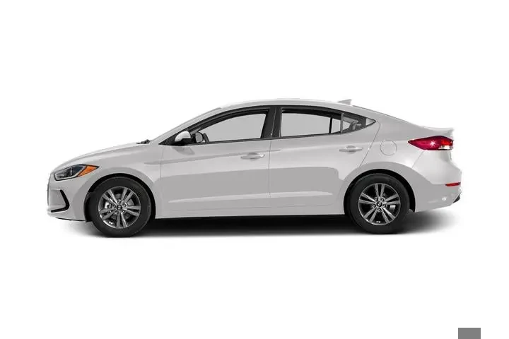 $9915 : Hyundai ELANTRA 2017 Value E image 2