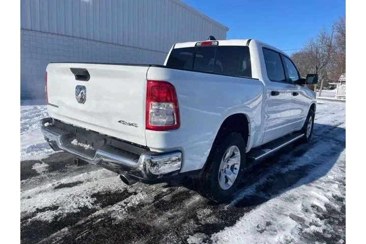 $36706 : Ram 1500 2023 4x4 Big Horn 4 image 8