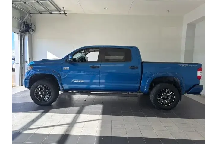 $29977 : Toyota Tundra 2018 4x2 SR5 4 image 1