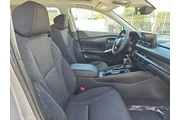 $24995 : Honda Accord 2023 EX 4dr Sed thumbnail