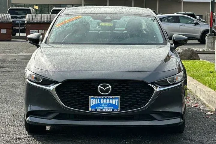 $17722 : Mazda Mazda3 Sedan 2023 2.5 image 6