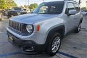 2015 Renegade Latitude 4WD en Palm Springs