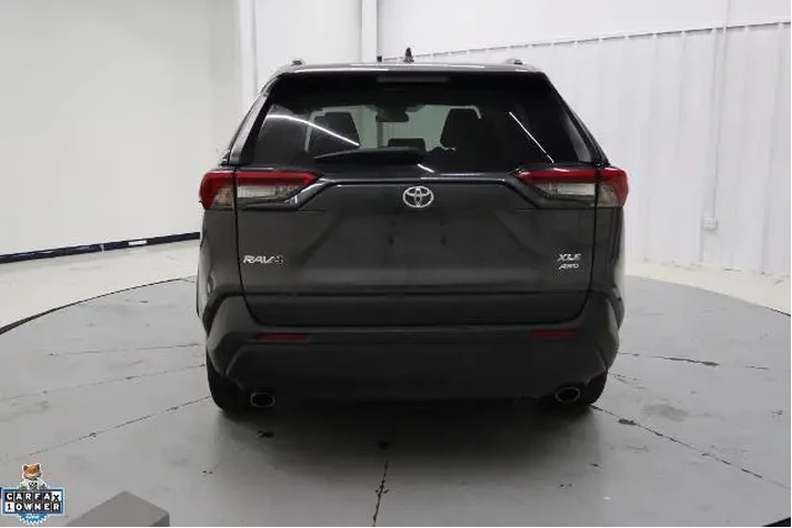 $28280 : Toyota RAV4 2024 AWD XLE 4dr image 6