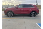 $30900 : Lincoln Nautilus 2020 AWD Re thumbnail