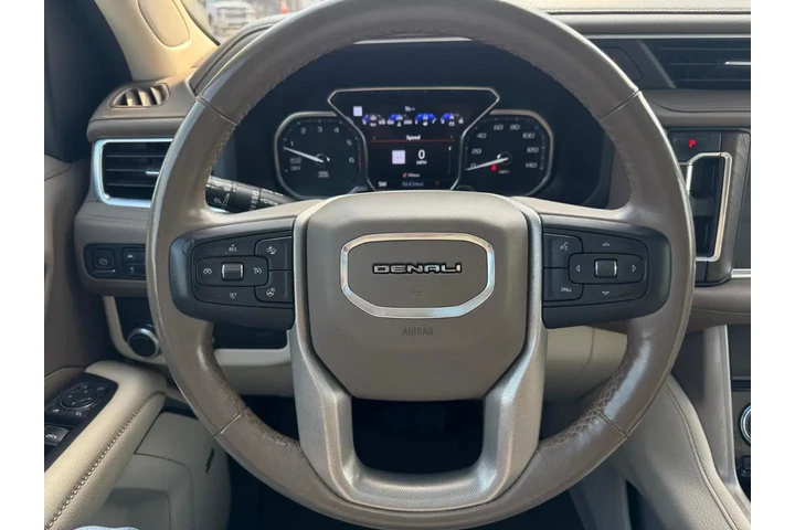2021 GMC Yukon Denali 2WD image 9