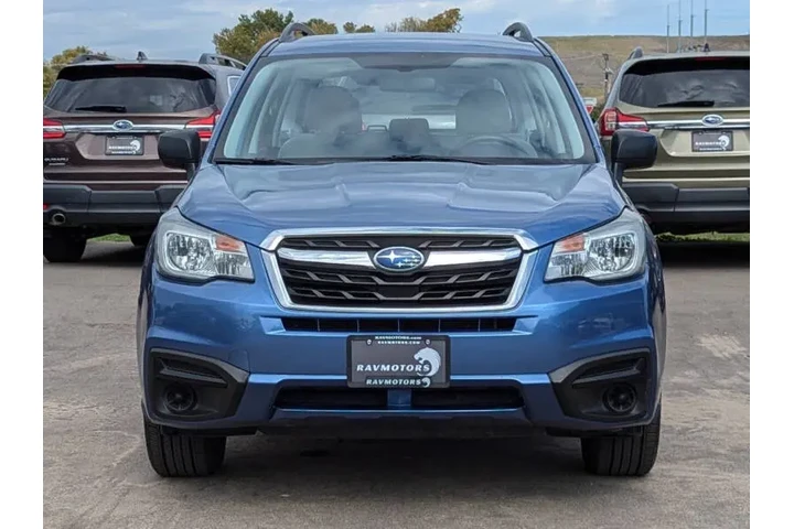 $13985 : 2017 Forester 2.5i image 4