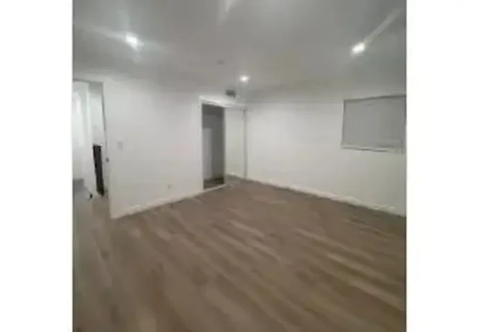 TOWNHOMES NUEVOS EN RENTA image 3