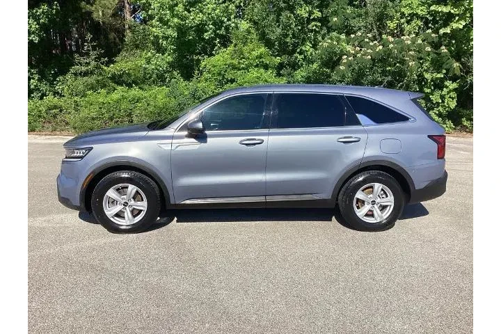 $16458 : Kia Sorento 2022 LX 4dr SUV image 6