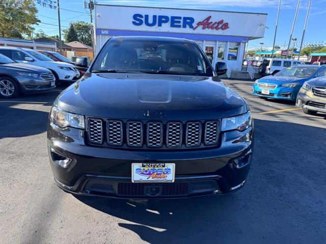 $28889 : 2021 Grand Cherokee Laredo X image 2