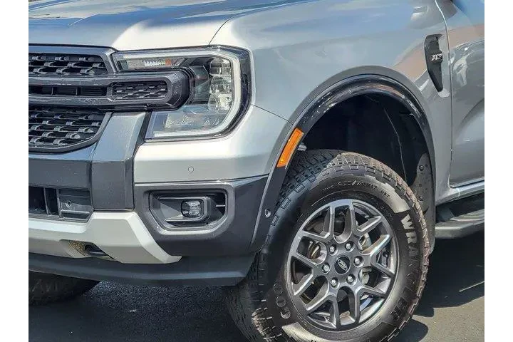 $37748 : Ford Ranger 2024 4x4 XLT 4dr image 3