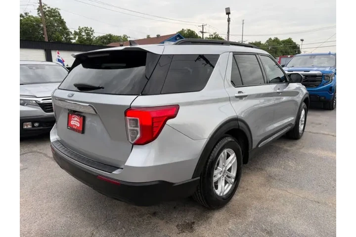 $22999 : 2022 Explorer XLT image 7