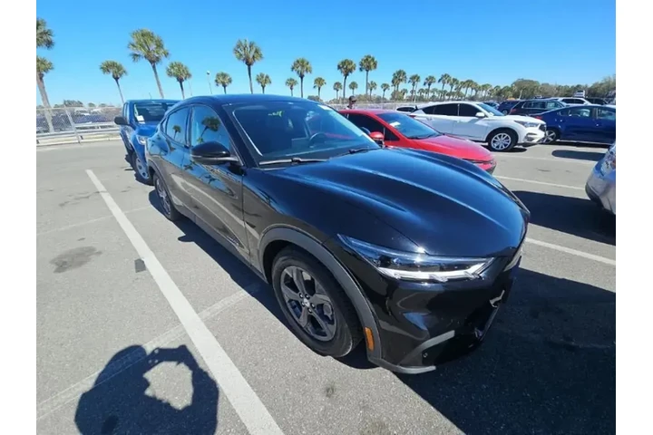 $18990 : Ford Mustang Mach-E 2021 Sel image 3