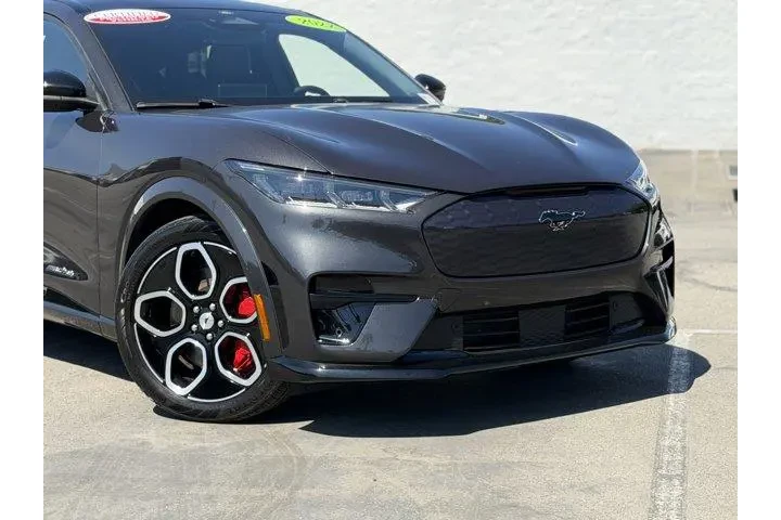 $31995 : Ford Mustang Mach-E 2022 AWD image 3