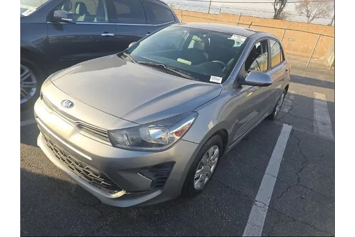 $11995 : Kia Rio 5-Door 2021 S 4dr Wa image 1