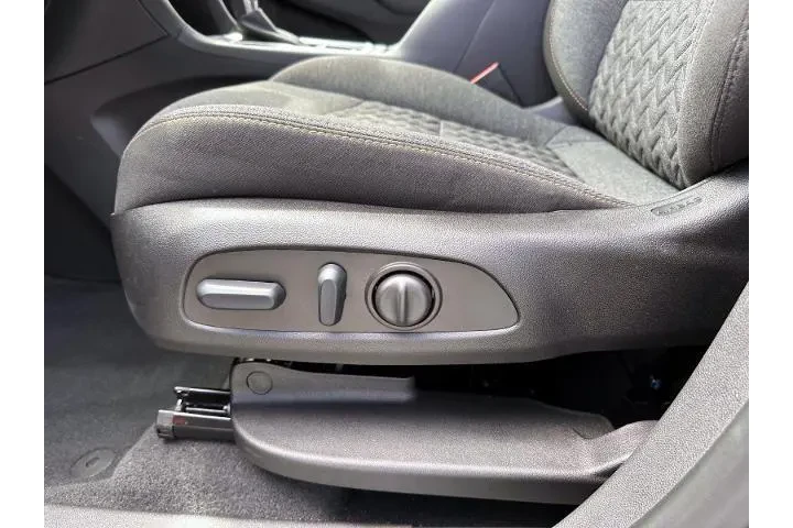 $21999 : Chevrolet Equinox 2023 4x4 L image 10