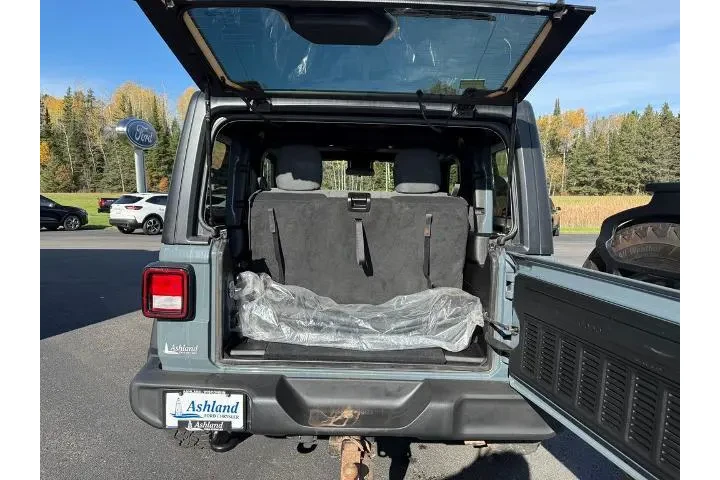 $33779 : Jeep Wrangler 2024 4x4 Sport image 5