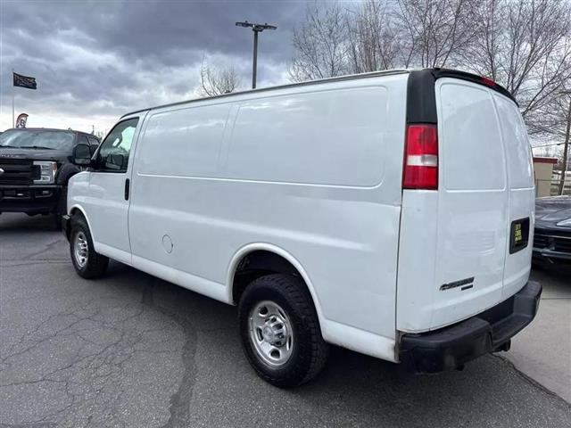 $9850 : 2016 CHEVROLET EXPRESS 2500 image 2