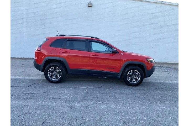 $11998 : Jeep Cherokee 2019 4x4 Trail image 1