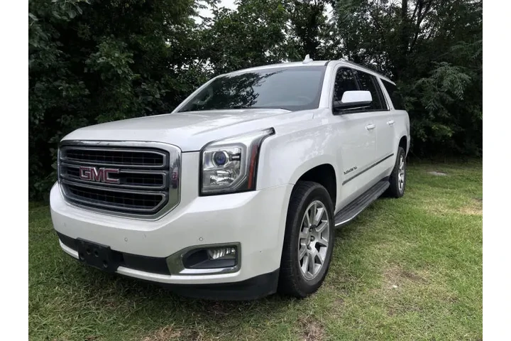 $23495 : 2016 GMC Yukon XL SLT image 1