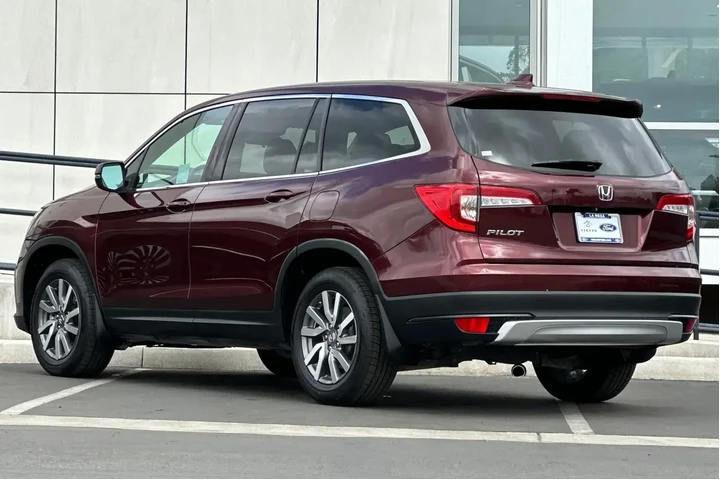 $21900 : Honda Pilot 2020 EX 4dr SUV image 5