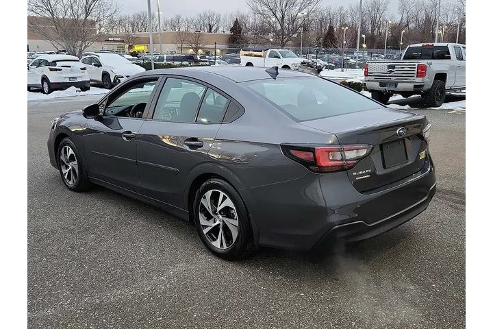 $27295 : Subaru Legacy 2025 AWD Premi image 4
