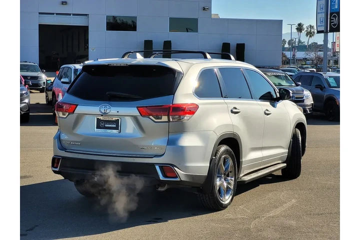 $29888 : Toyota Highlander 2018 AWD L image 5