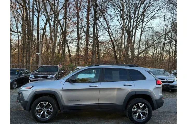 $12990 : 2015 Cherokee Trailhawk image 5