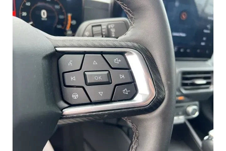 $27944 : Ford Mustang 2024 EcoBoost 2 image 10