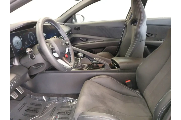 $31827 : Hyundai ELANTRA N 2024 4dr S image 9