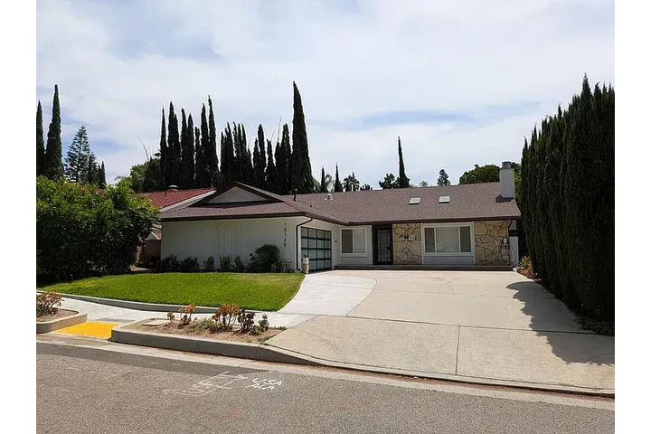 $2500 : 3bedroom available for rent image 1