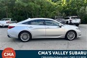 $24625 : PRE-OWNED 2019 TOYOTA AVALON thumbnail