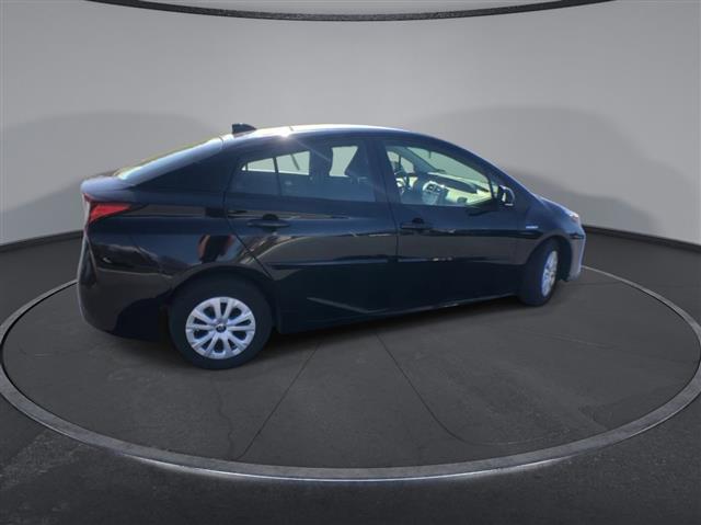 $24000 : PRE-OWNED 2022 TOYOTA PRIUS L image 9