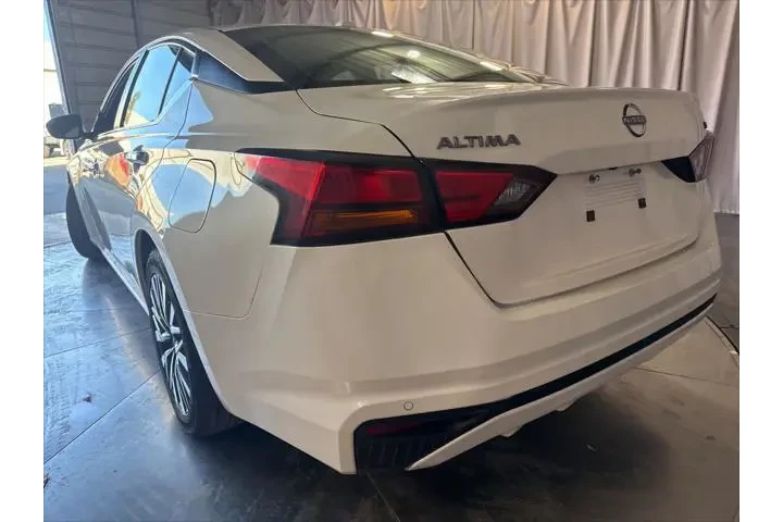 $16777 : Nissan Altima 2023 2.5 SV 4d image 10